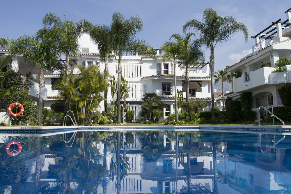 Apartamentos Y Casas Serinamar Marbella El Ángel Buitenkant foto