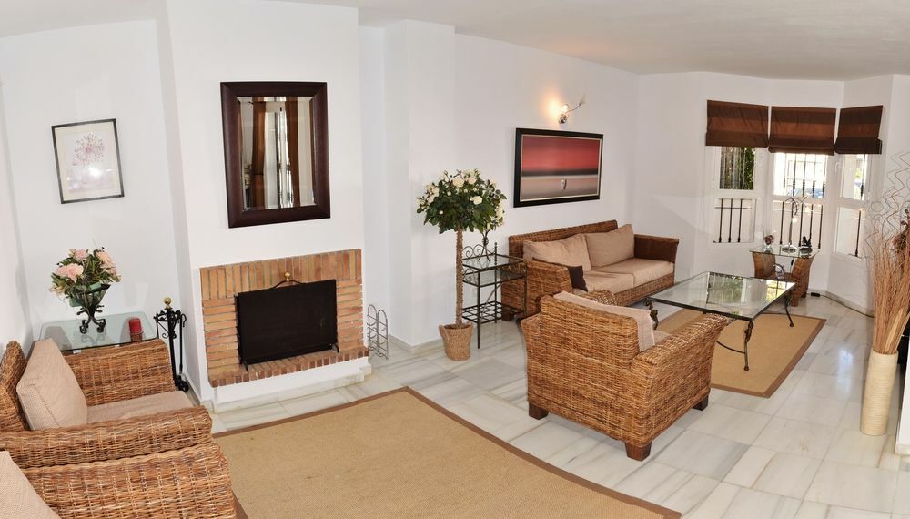 Apartamentos Y Casas Serinamar Marbella El Ángel Buitenkant foto