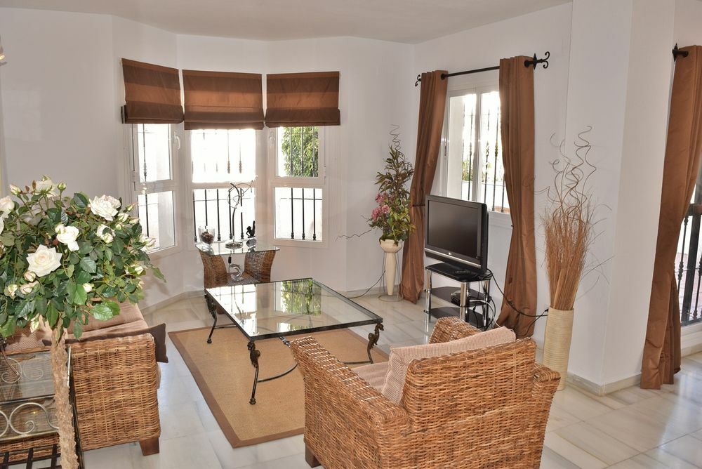 Apartamentos Y Casas Serinamar Marbella El Ángel Buitenkant foto