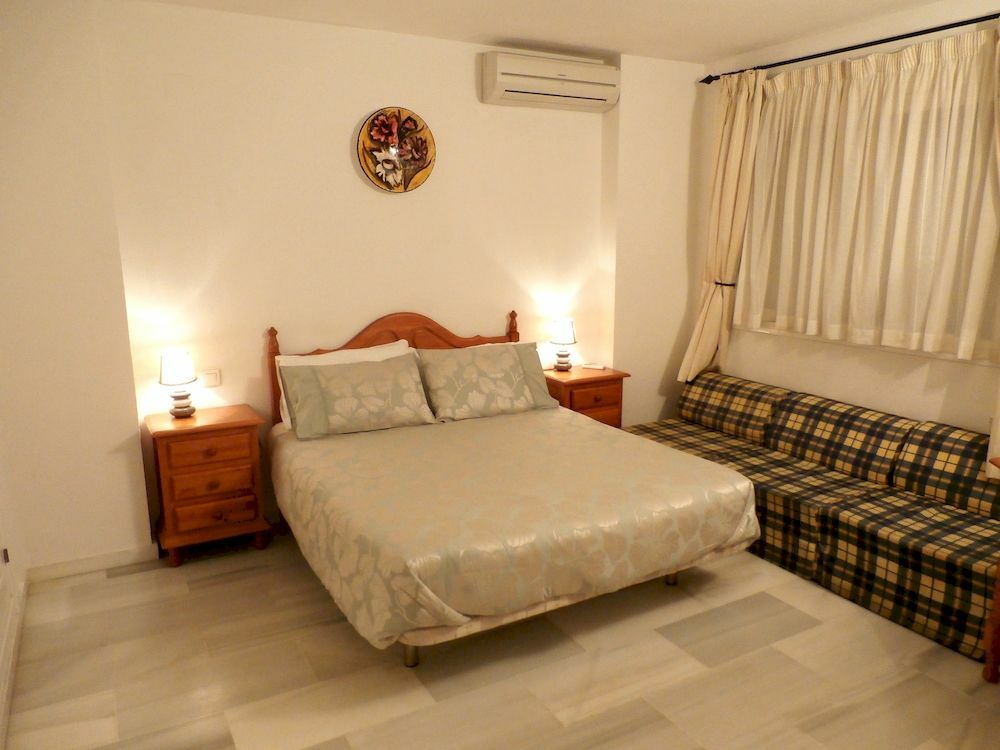 Apartamentos Y Casas Serinamar Marbella El Ángel Buitenkant foto